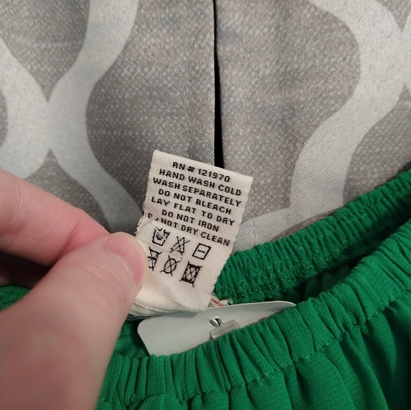 A. Calin by flying tomato romper size Medium - Picture 3 of 3